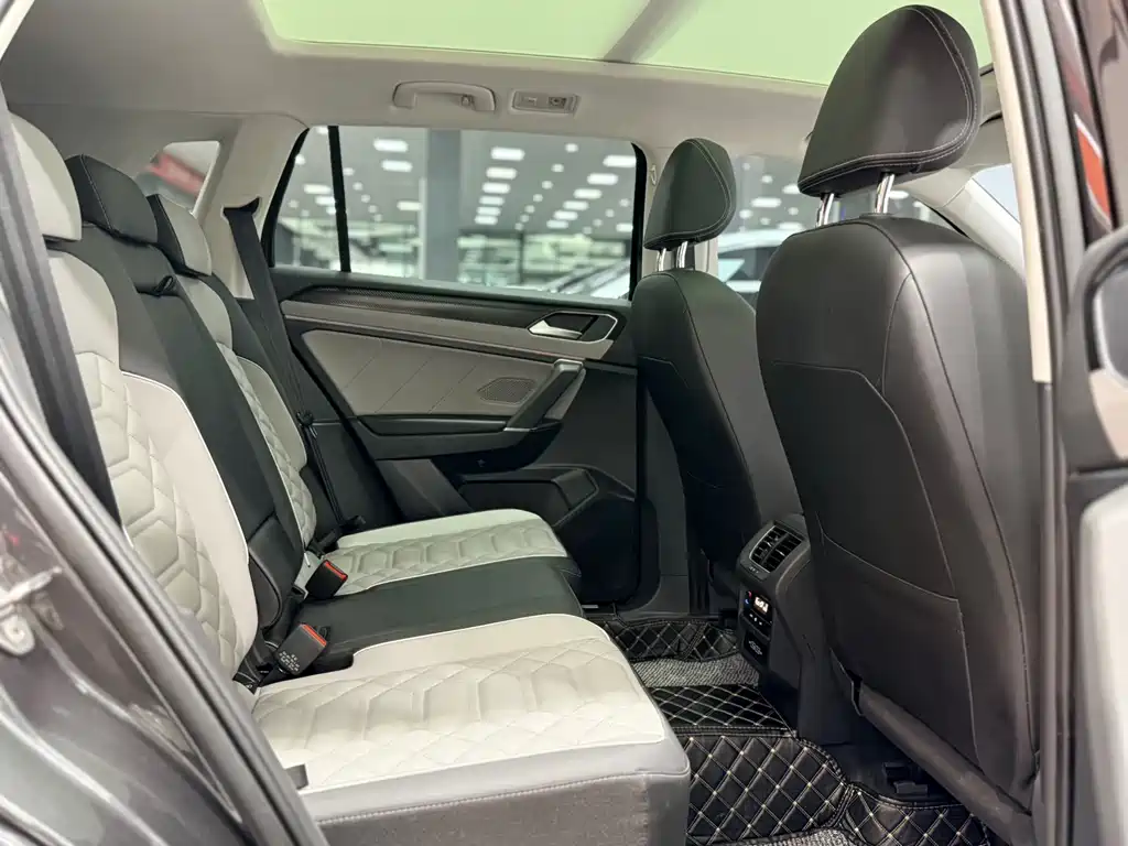 Tayron 2024 330TSI FWD Luxury Plus Advanced Edition