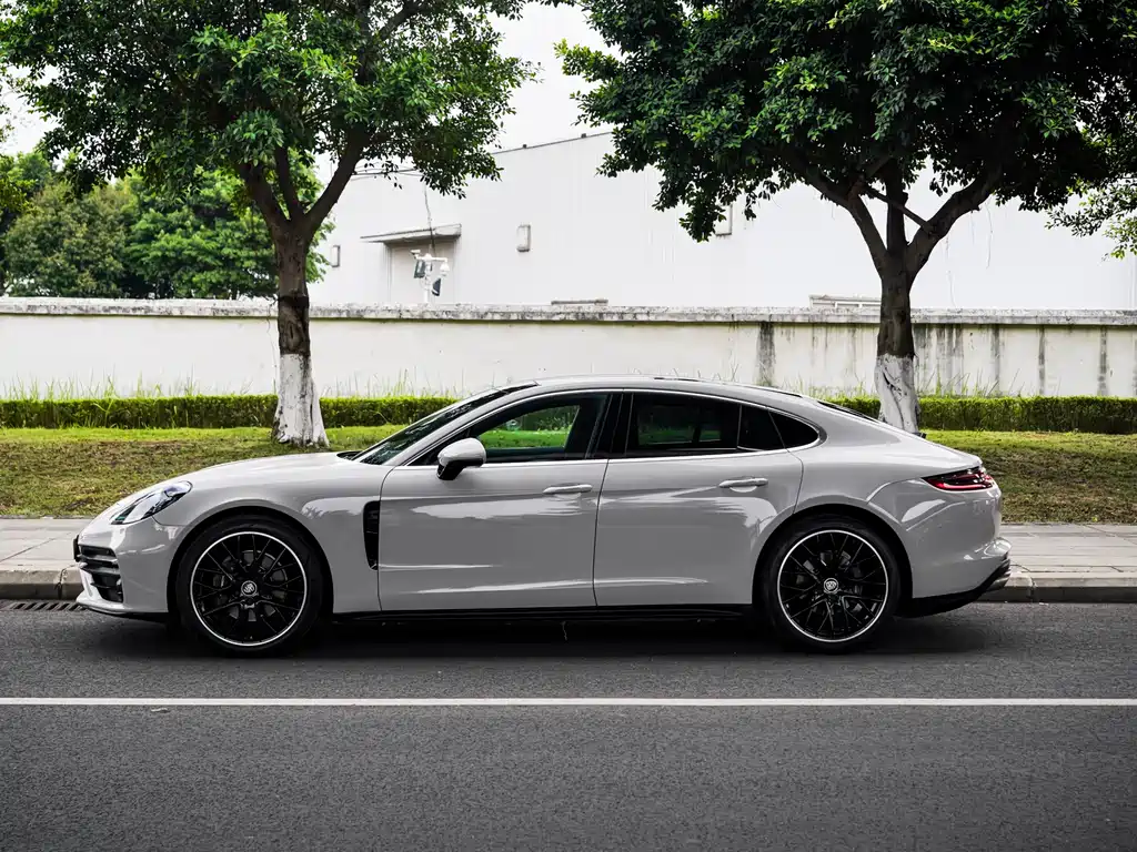 Porsche Panamera 2017 3.0T