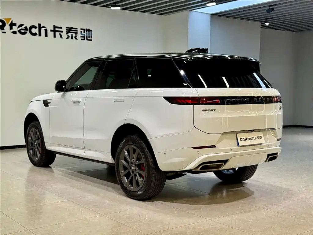 Range Rover Sport 2024 400PS Dynamic SE