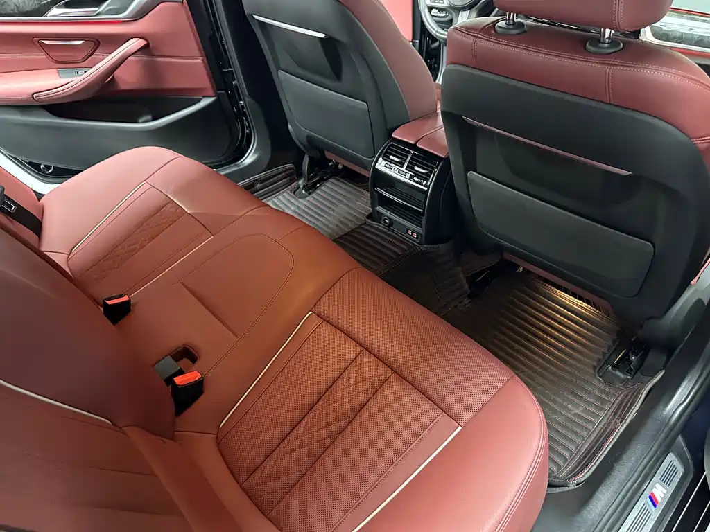 BMW 5 Series 2022 Facelift II 525Li M Sport Package