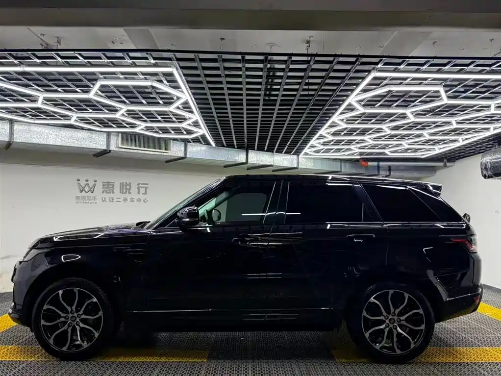 Range Rover Sport 2021 3.0 L6 Black Edition