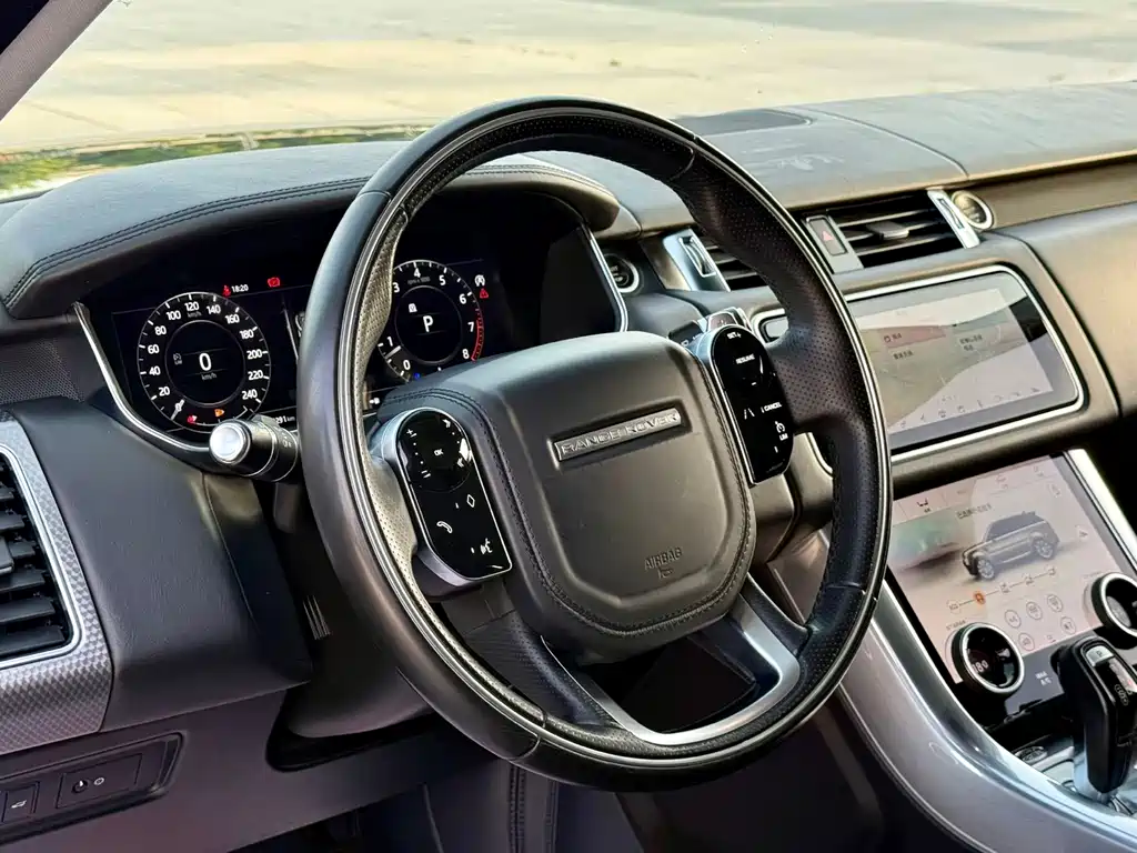 Range Rover Sport 2018 3.0 SC V6 HSE Dynamic