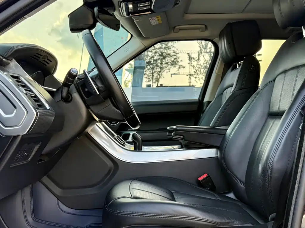 Range Rover Sport 2018 3.0 SC V6 HSE Dynamic