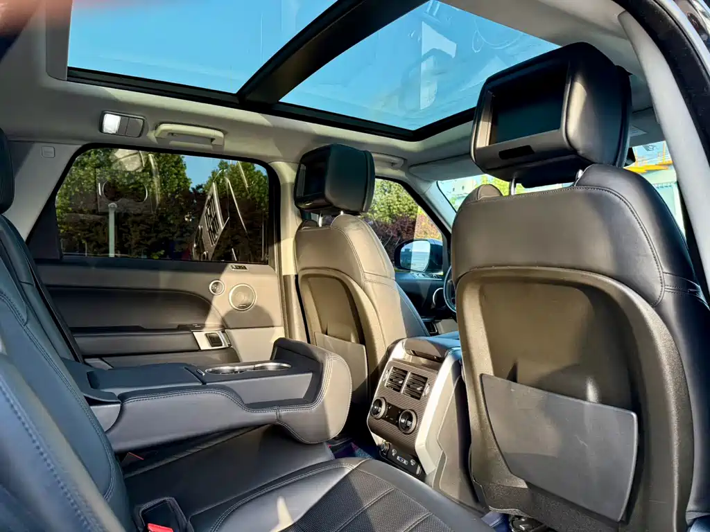 Range Rover Sport 2018 3.0 SC V6 HSE Dynamic