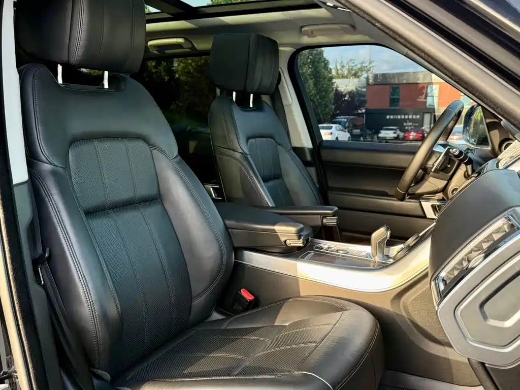 Range Rover Sport 2018 3.0 SC V6 HSE Dynamic