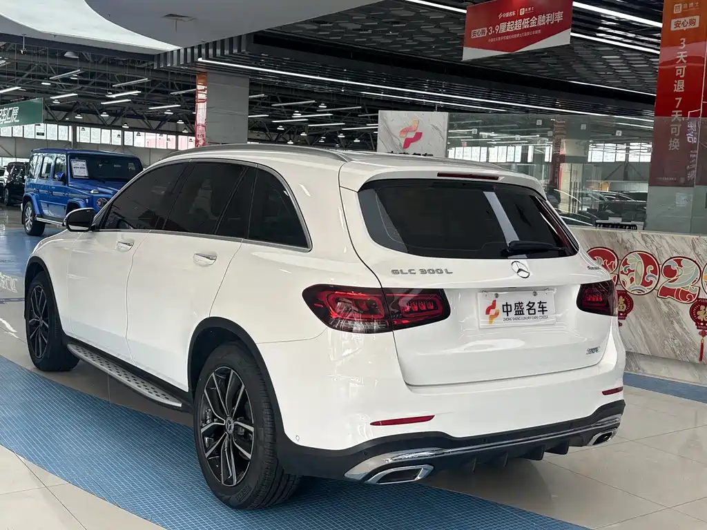 Mercedes-Benz GLC 300 L 4MATIC AMG-Line 2020