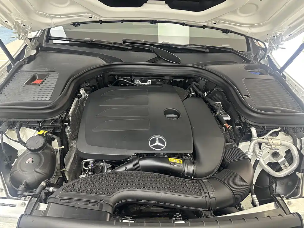 Mercedes-Benz GLC 300 L 4MATIC AMG-Line 2020