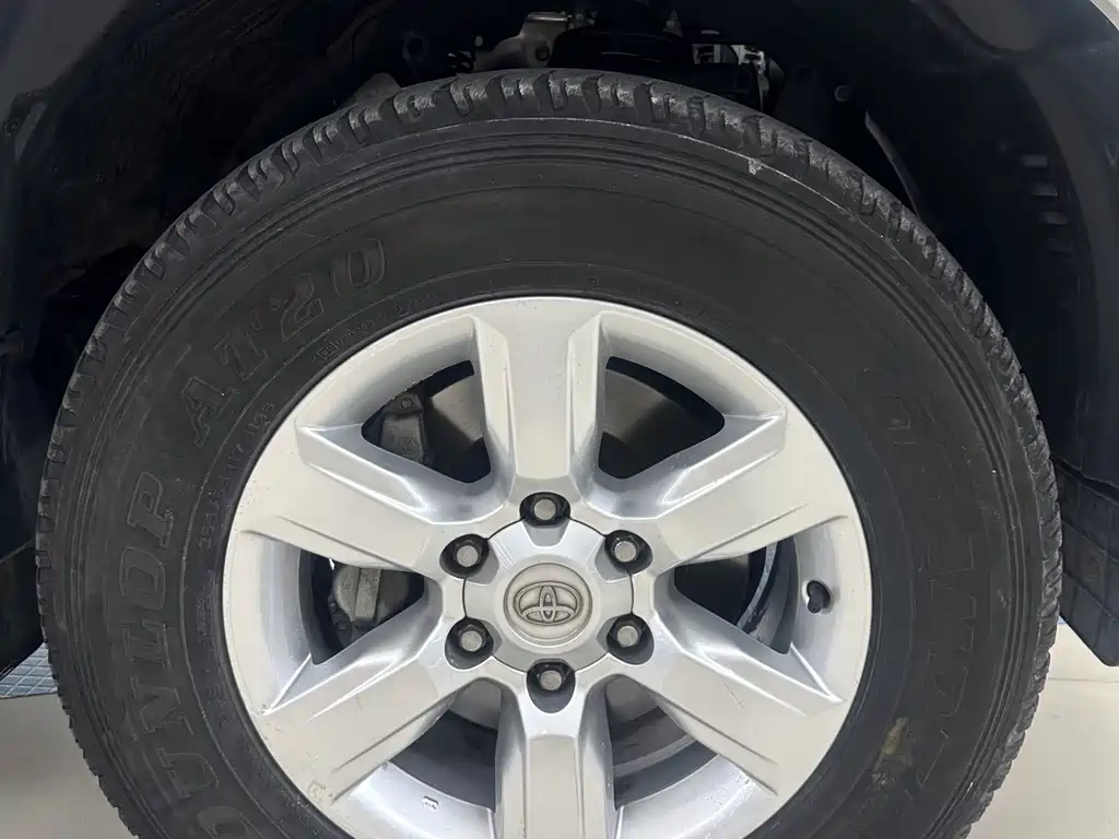 Toyota Prado 2016 2.7L Automatic Standard Edition