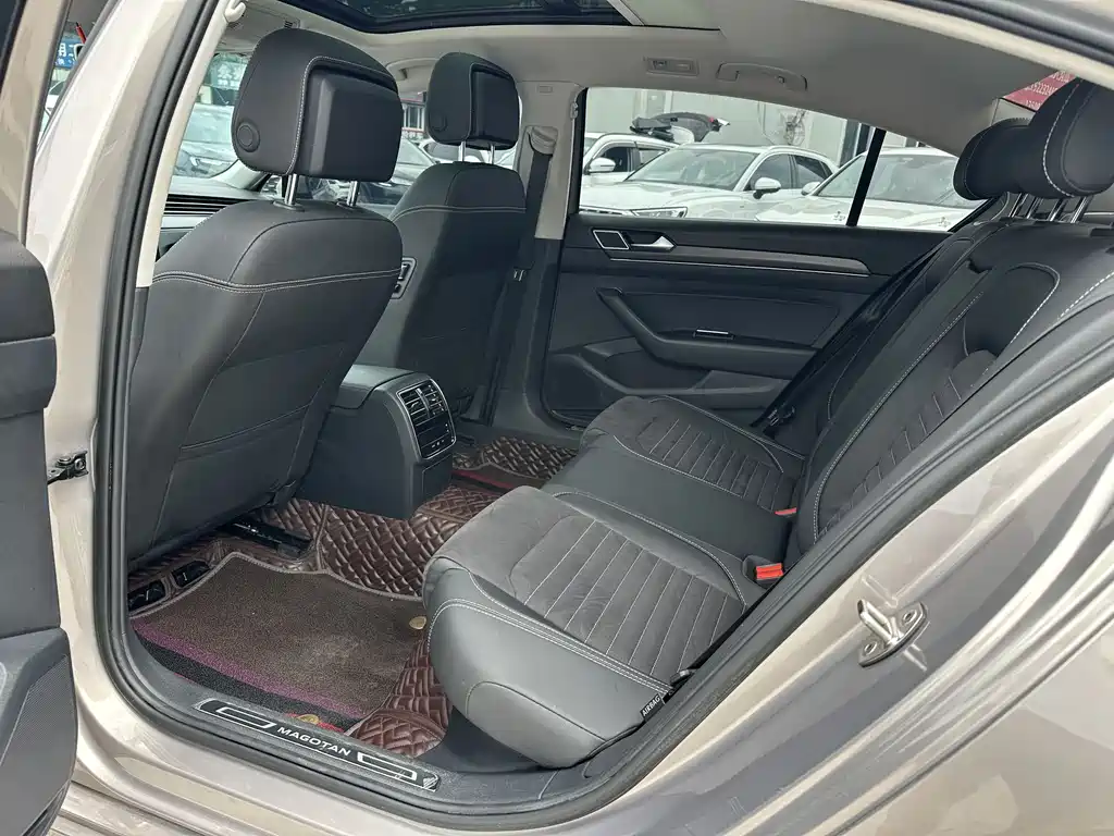 Volkswagen Magotan 2020 330TSI DSG Luxury