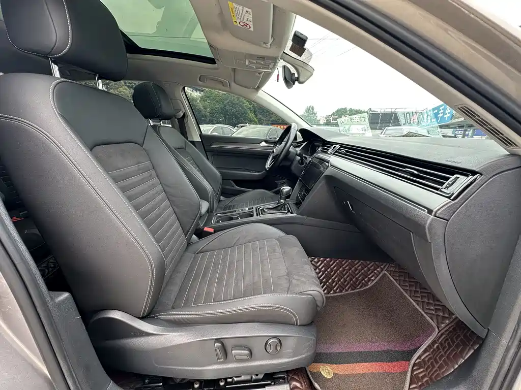Volkswagen Magotan 2020 330TSI DSG Luxury