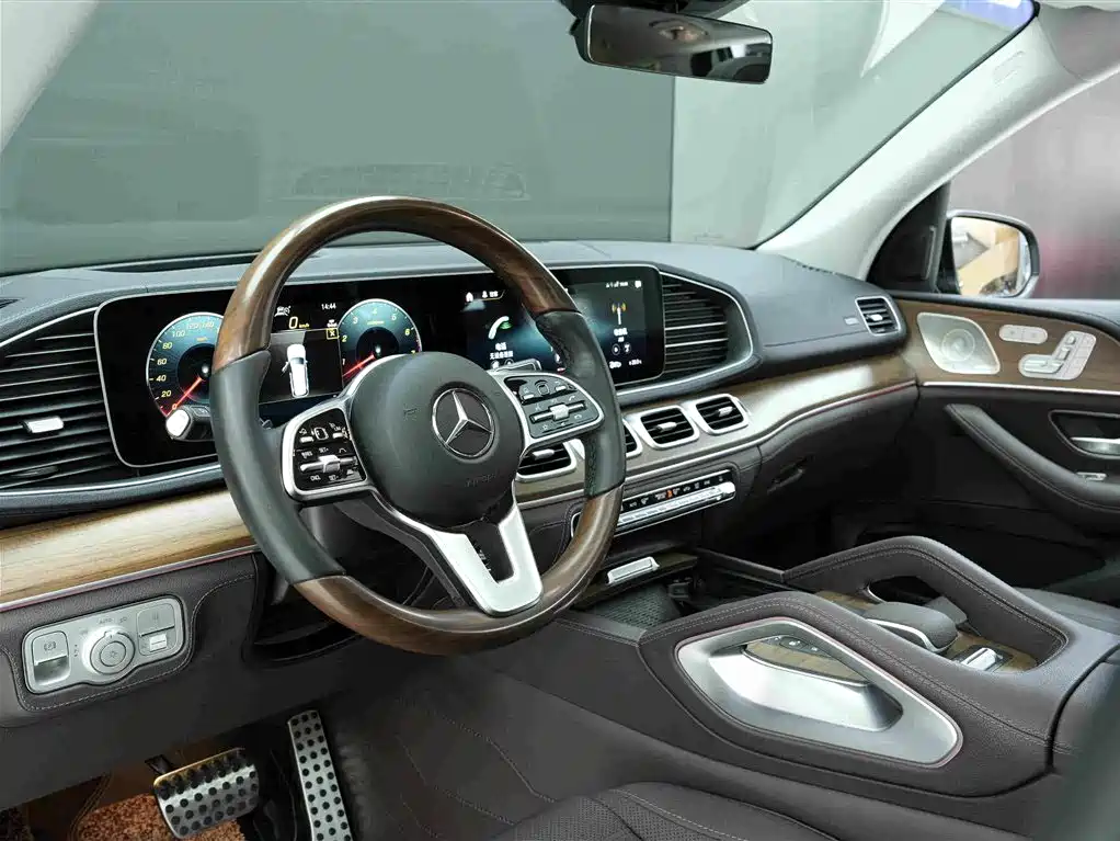 Mercedes-Benz GLS 450 4MATIC Luxury