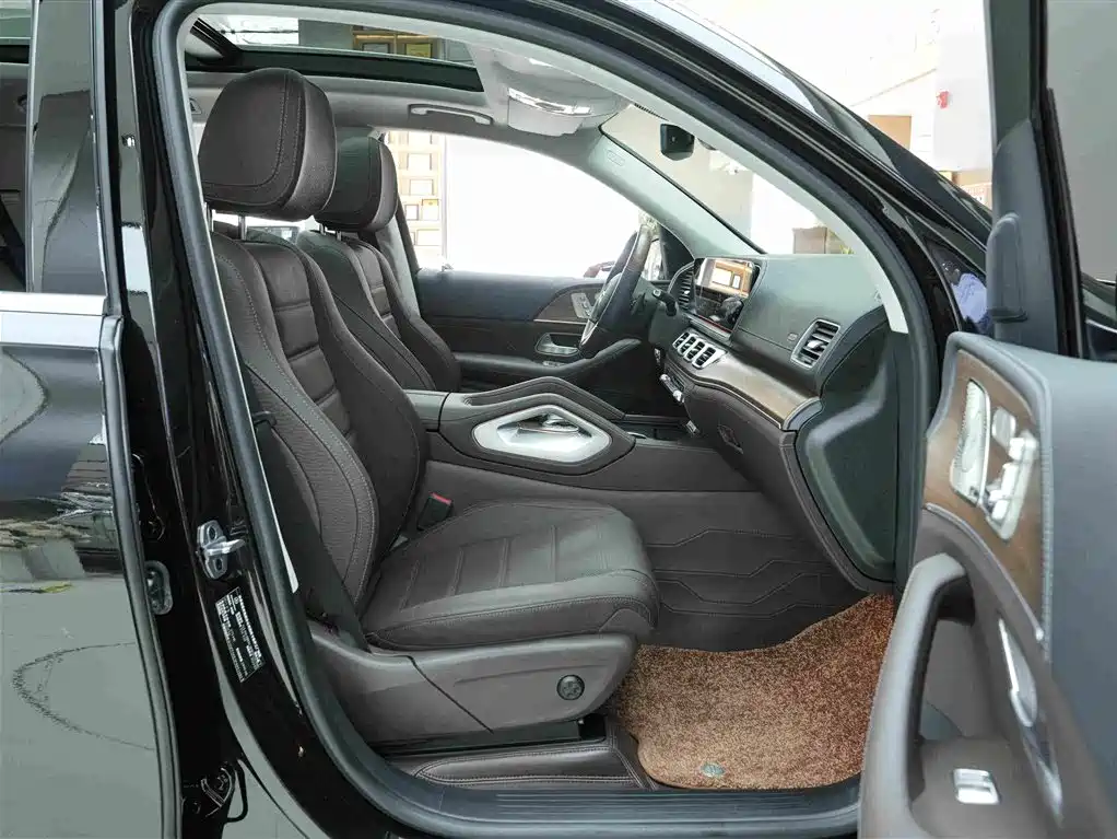 Mercedes-Benz GLS 450 4MATIC Luxury