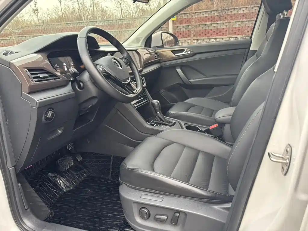 Volkswagen Tharu 2022 280TSI 2WD Luxury
