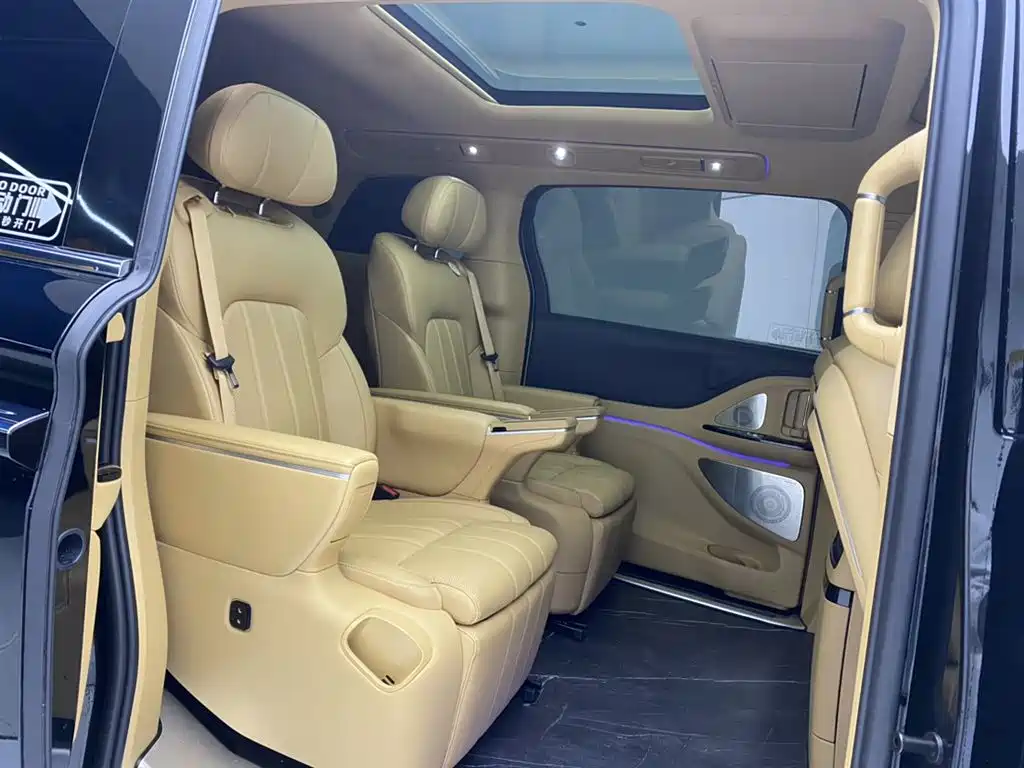 Voyah Dreamer 2025 PHEV AWD Premium Kunpeng Edition