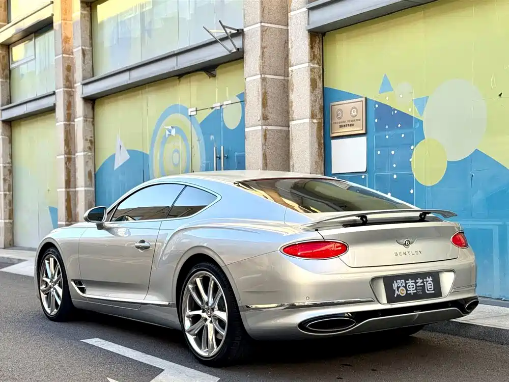 Bentley Continental GT 2018 6.0T W12