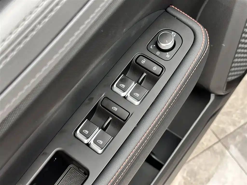 Geely Cowboy 2025 1.5TD Outdoor Edition