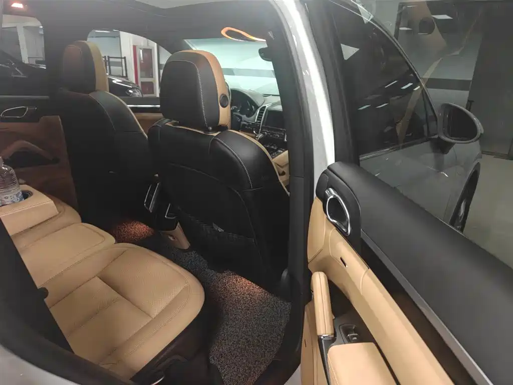 Porsche Cayenne 2015 Cayenne 3.0T