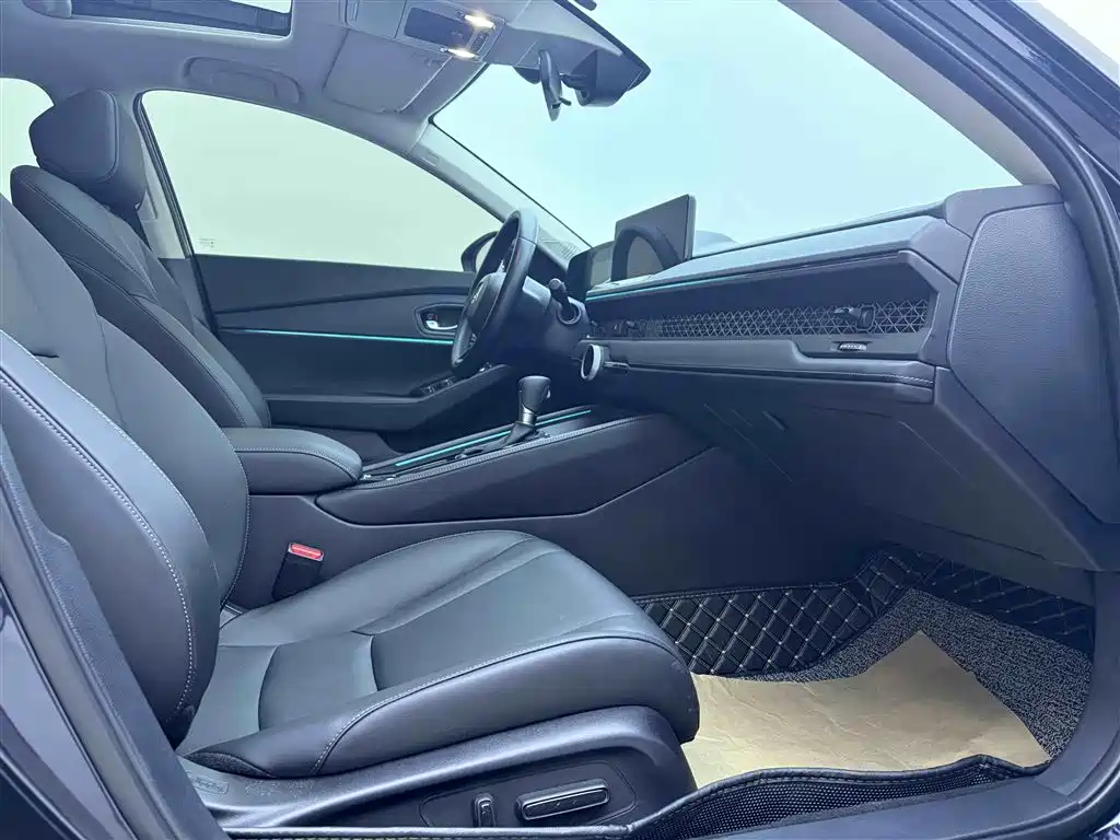 Accord 2023 260TURBO Zhixiang Edition
