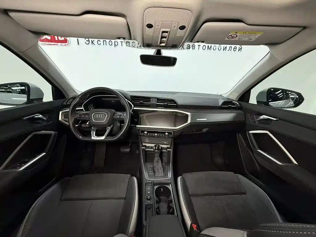 Audi Q3 2022 35 TFSI Style Sport