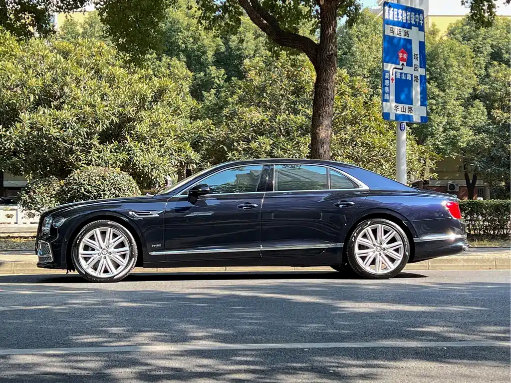 Bentley Flying Spur 2020 6.0T W12 Standard Edition