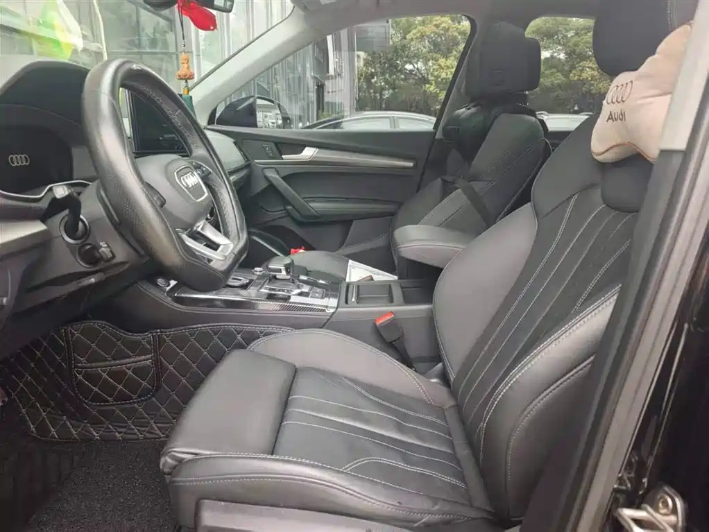 Audi Q5L 2022 Facelift 40T Luxury Dynamic Edition