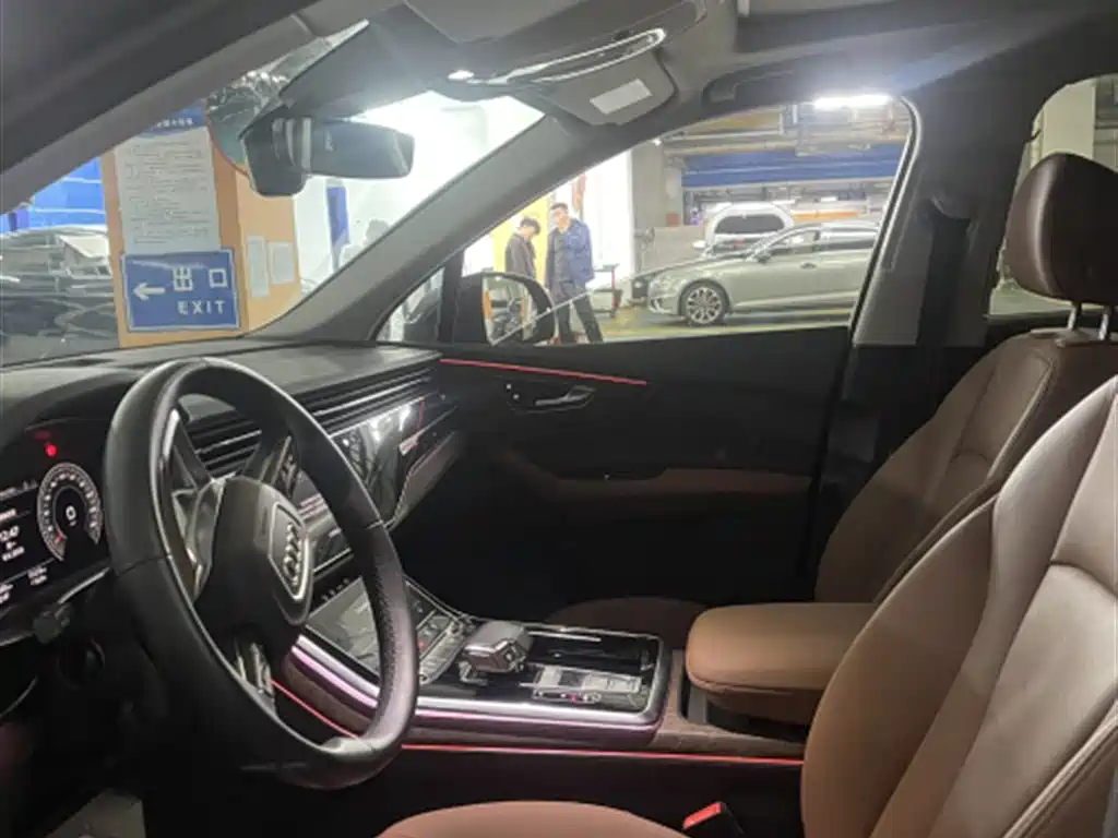 Audi Q7 2021 45 TFSI quattro S line