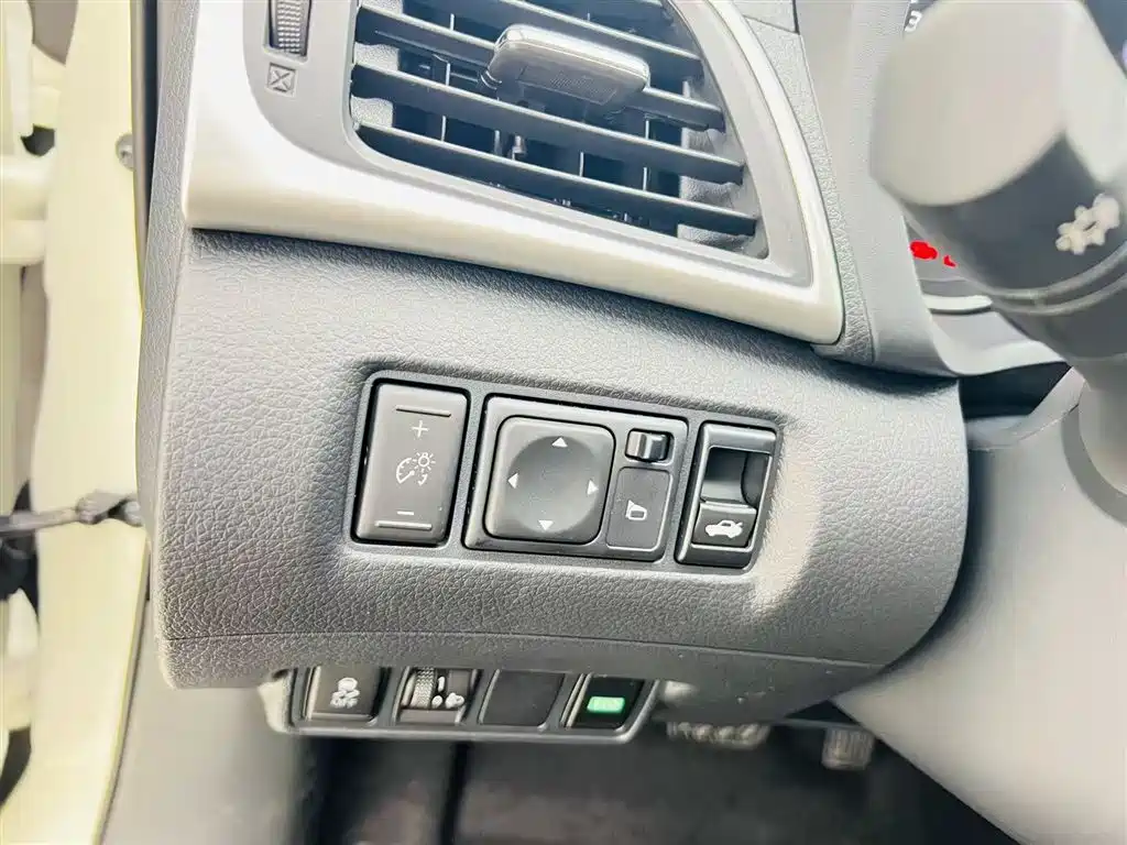 Nissan Sylphy 2024 Classic 1.6XE CVT Comfort