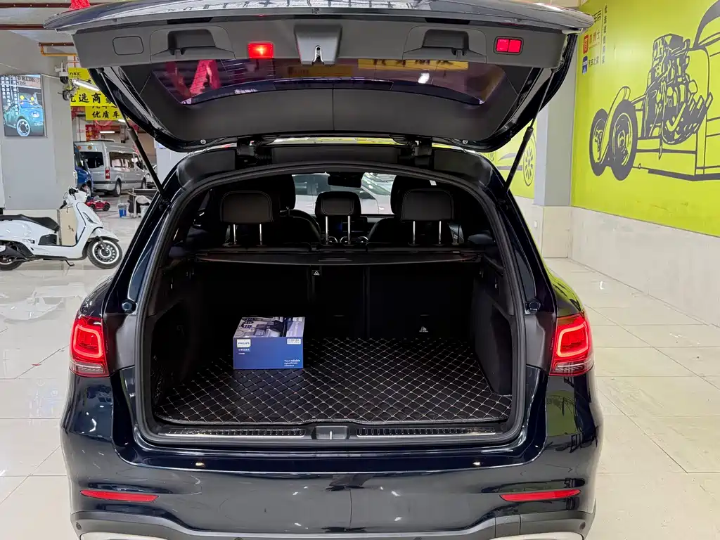 Mercedes-Benz GLC 300 L 4MATIC Dynamic Edition