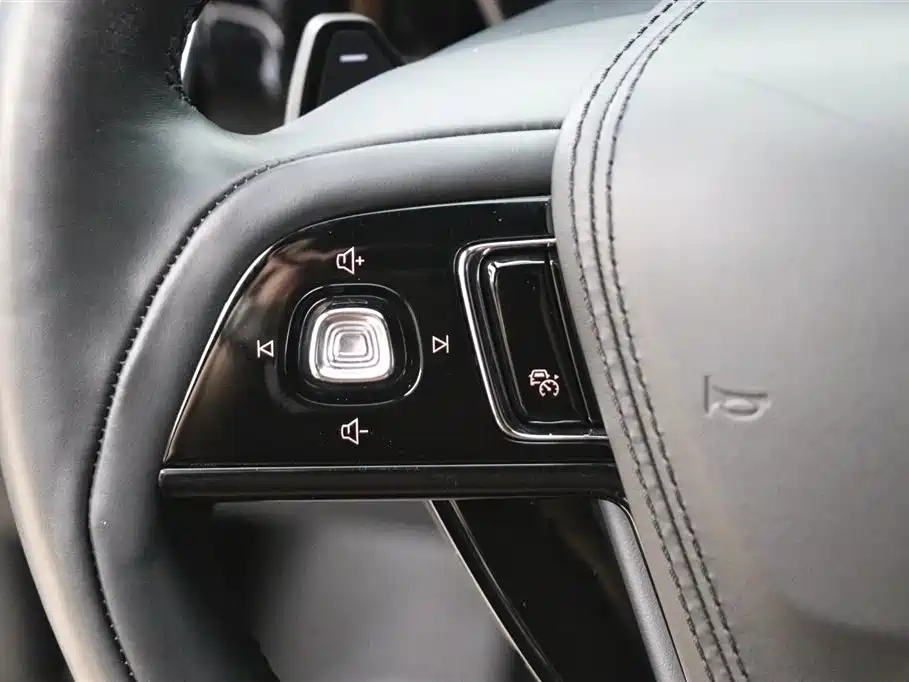 Lincoln Aviator 2023 3.0T V6 AWD Reserve Edition 6-Seater