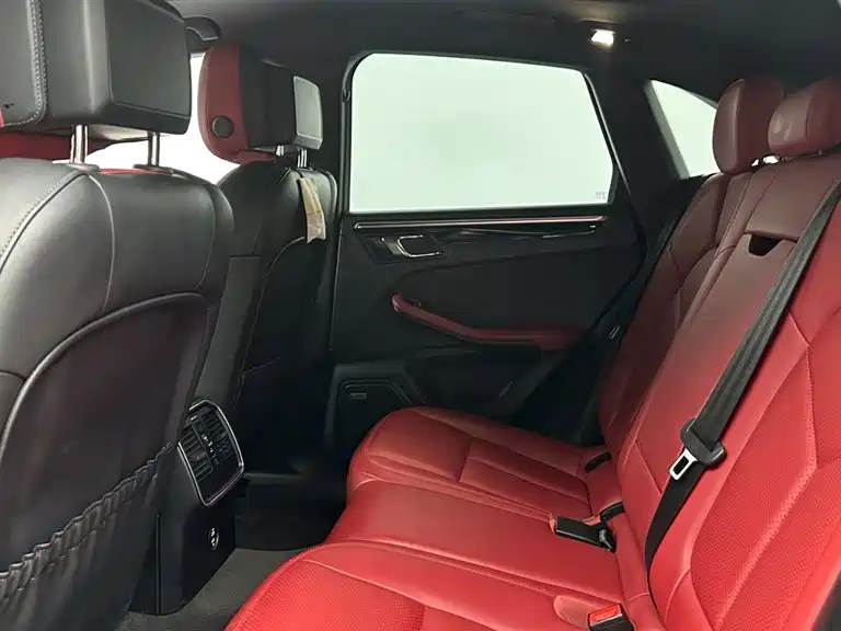 Porsche Macan S 3.0T (2020 Model)