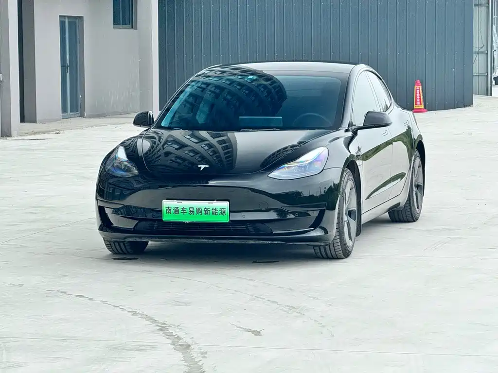 Tesla Model 3 2022 Rear-Wheel Drive