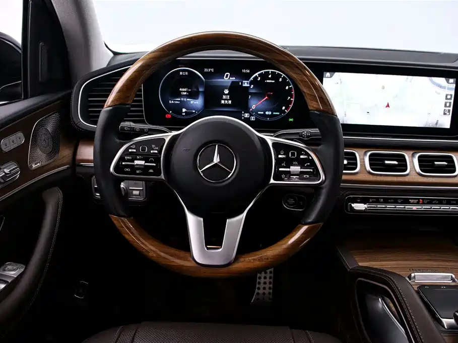 Mercedes-Benz GLS 450 4MATIC Luxury 2023