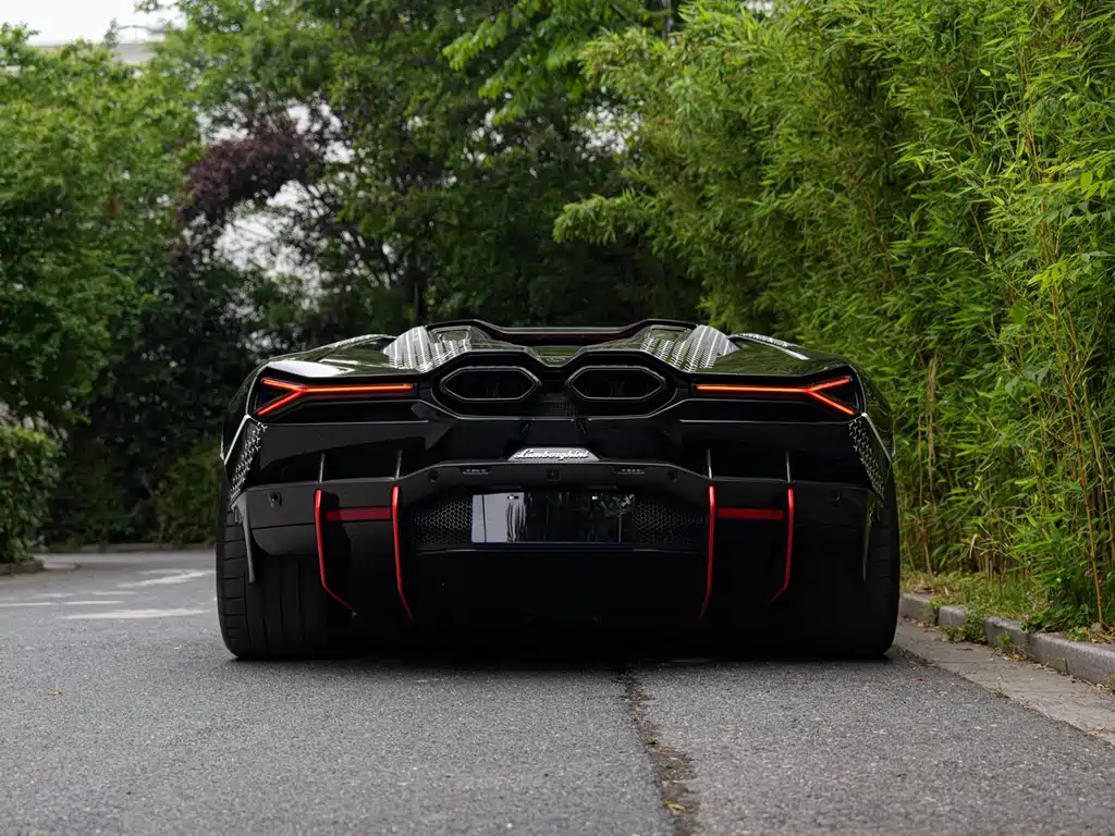 Lamborghini Revuelto 2023 6.5L PHEV Standard