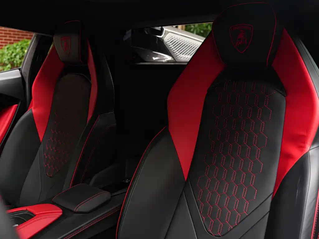 Lamborghini Revuelto 2023 6.5L PHEV Standard