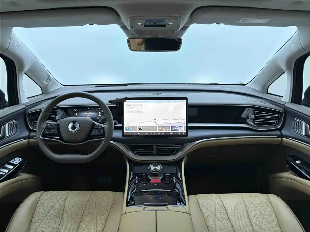 Denza D9 2022 DM-i 970 AWD Flagship