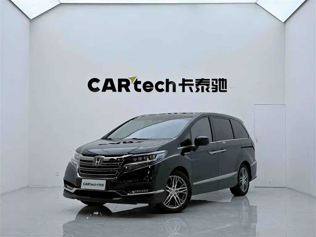 Honda Elysion 2019 2.0L Hybrid Supreme