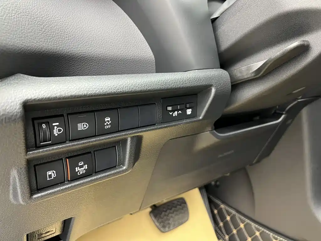 Sienna 2024 2.5L HEV Luxury Edition