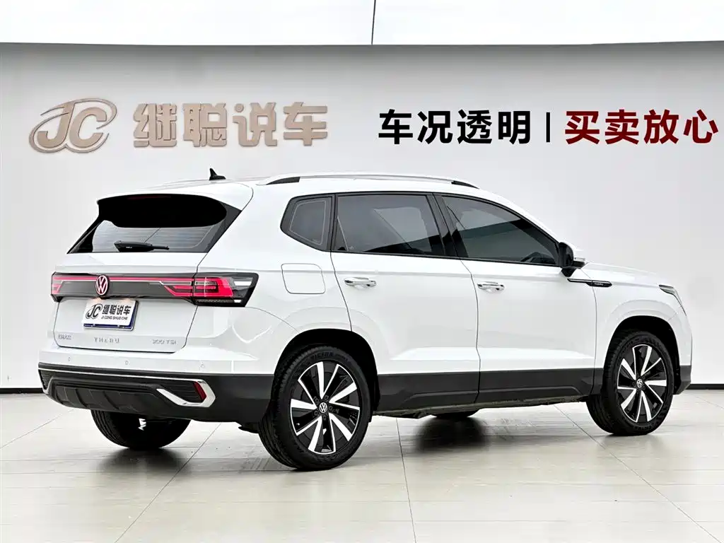 Volkswagen Tharu 2023 300TSI 2WD Moonlight Edition