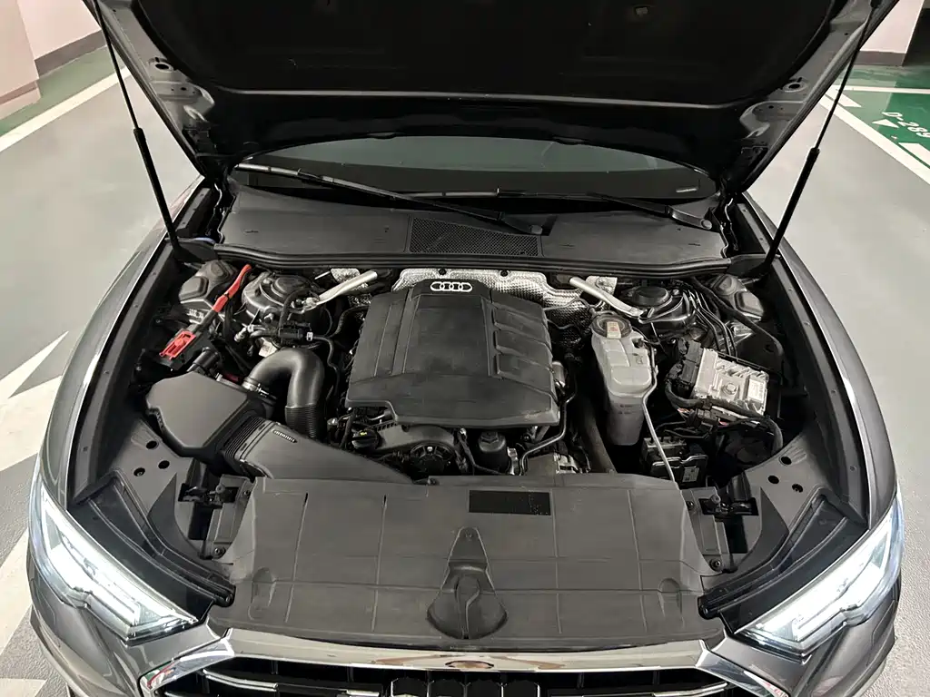 Audi A6L 2023 45 TFSI Select Dynamic