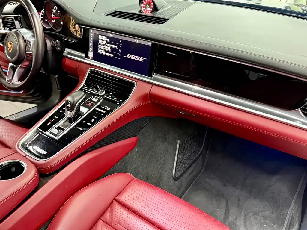 Porsche Panamera 2.9T