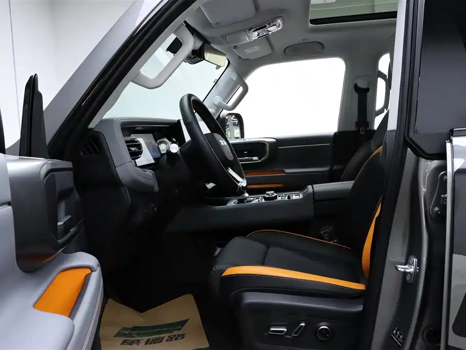 Beijing Off-Road BJ40 EREV 2025 Standard Edition