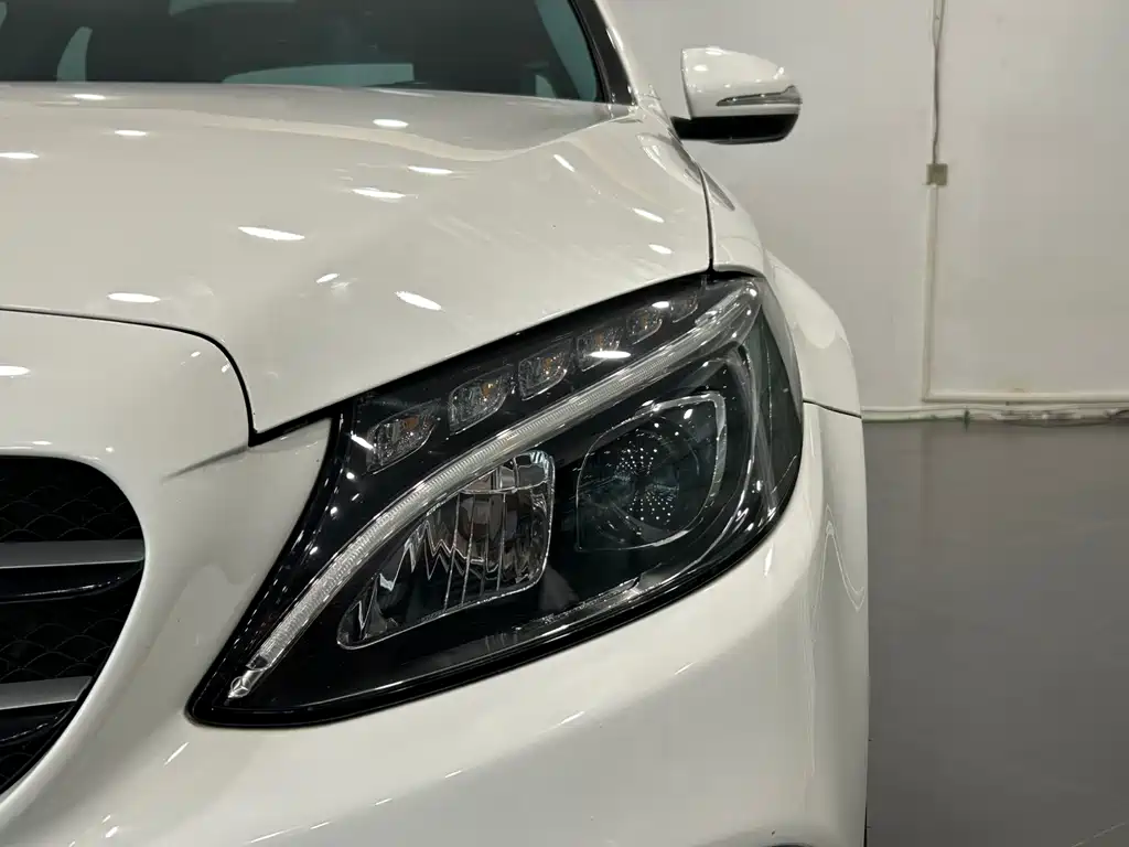 Mercedes-Benz C-Class 2017 Facelift C 180 L Fashion Sports Edition