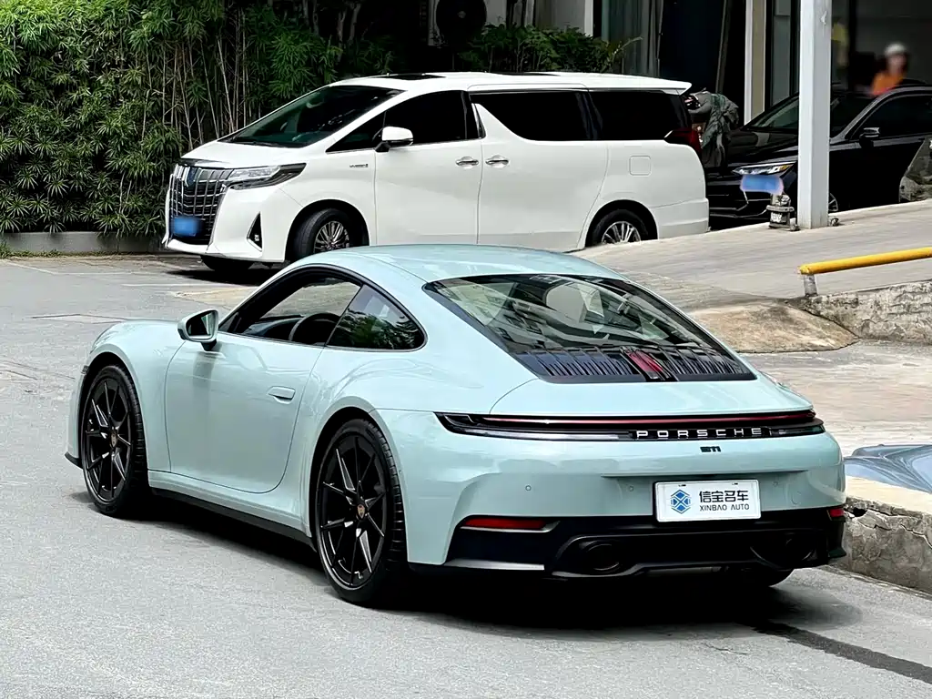Porsche 911 2025 Carrera 3.0T