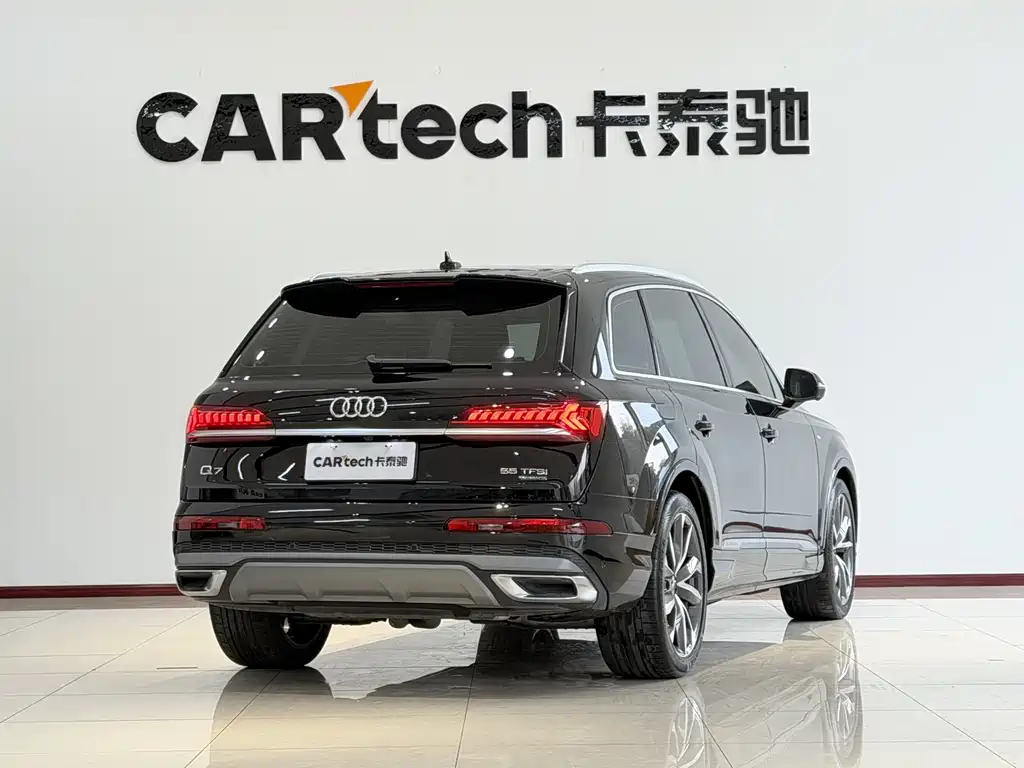 Audi Q7 2022 55 TFSI quattro S line