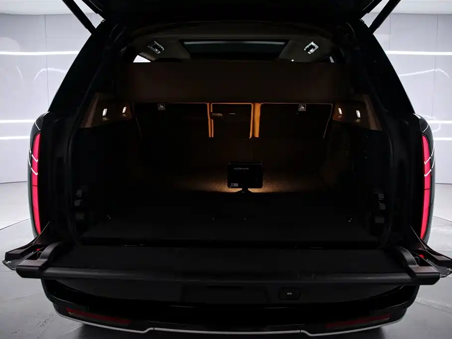 Range Rover 2025 3.0 L6 400PS Autobiography LWB