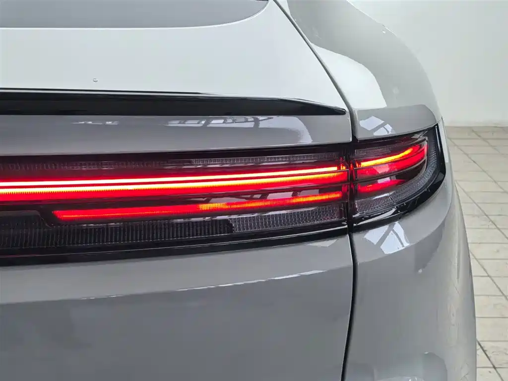 Porsche Cayenne Coupé 3.0T 2024