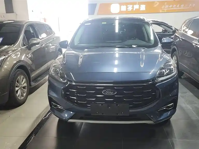 Ford Escape 2020 EcoBoost 245 Titanium AWD