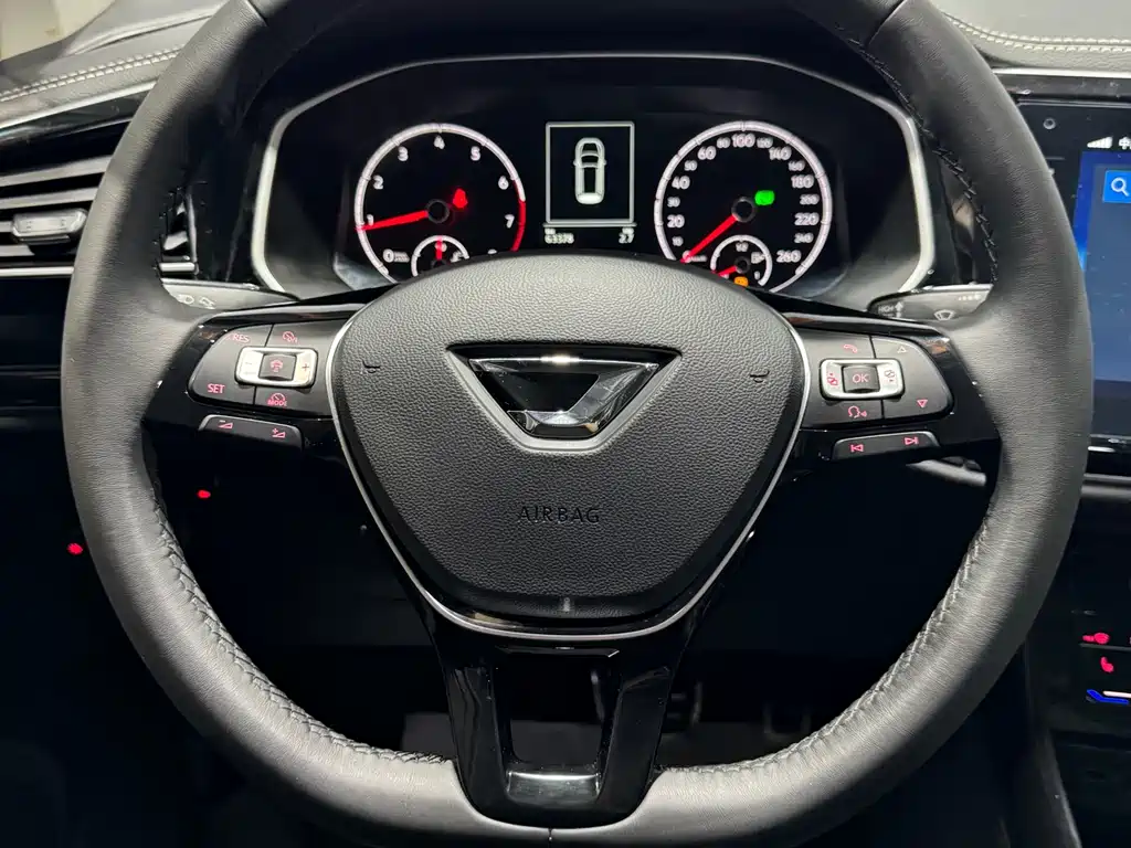 Jetta VS7 2022 Black Edge Edition 1.4T Automatic Glory Pro
