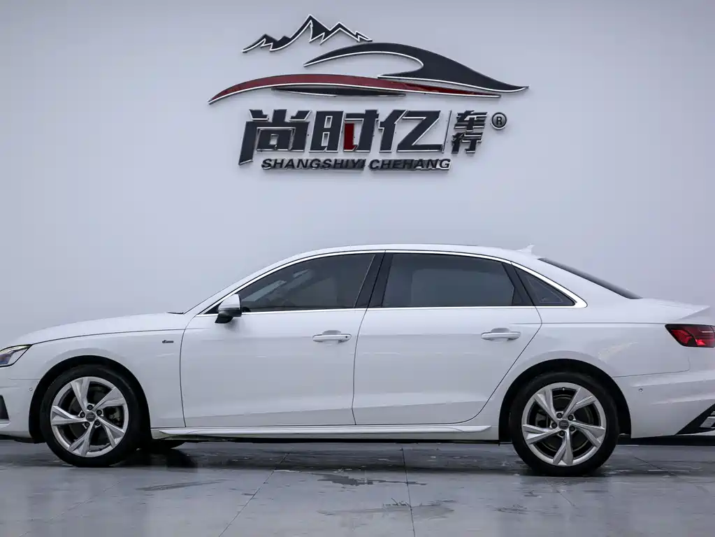 Audi A4L 2020 40 TFSI Luxury