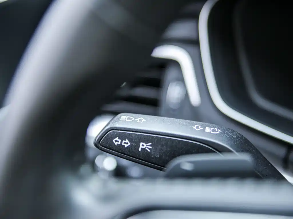 Audi A4L 2020 40 TFSI Luxury